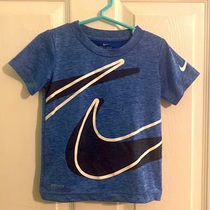 Boys Nike dri fit shirt